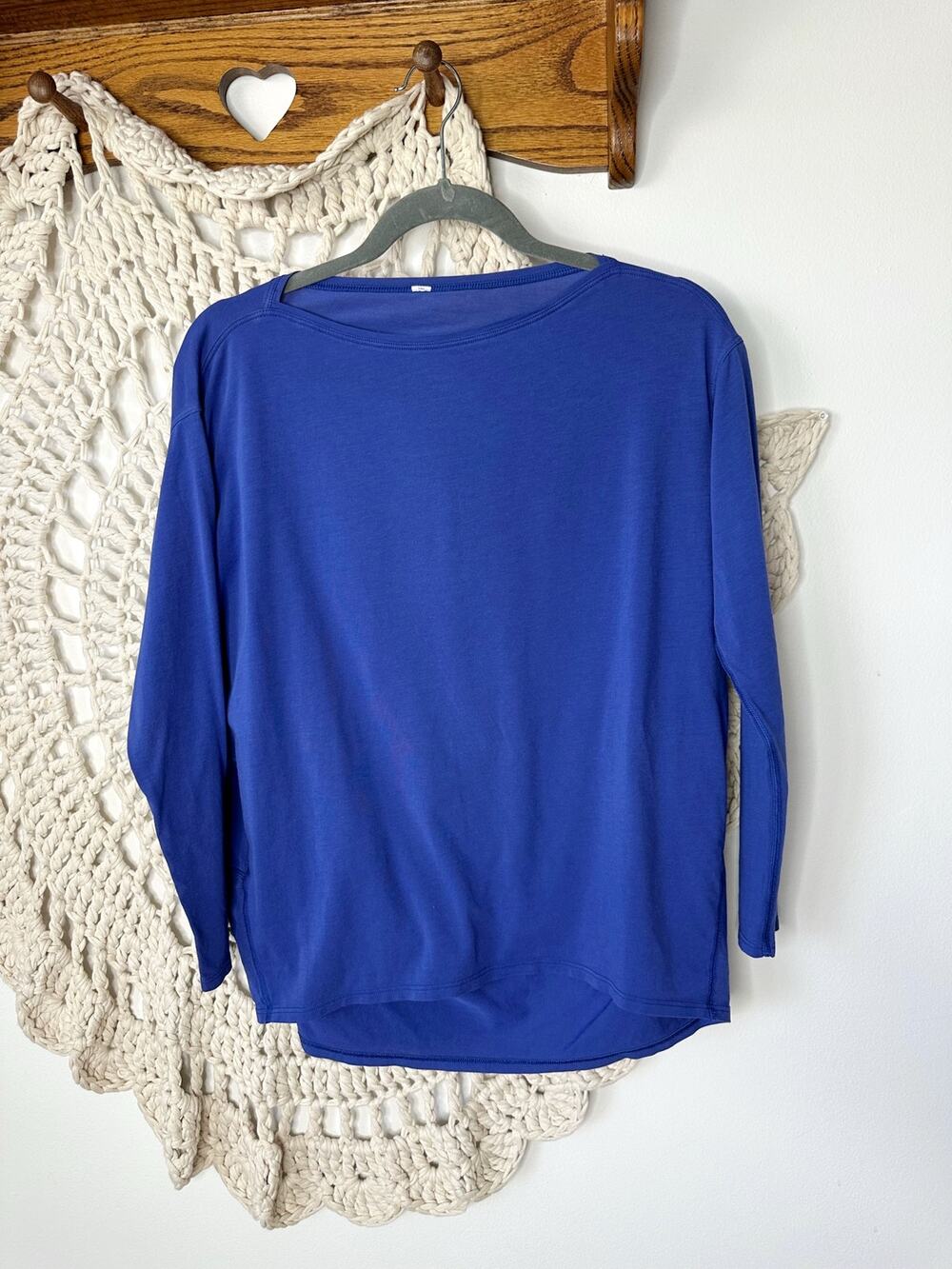 Lululemon Back In Action Tee Royal Blue Size XS